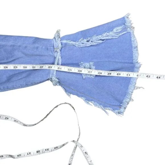 Women's Distressed Bell Bottom Stretchy Denim Jeans Size Medium Date Night - Picture 5 of 8